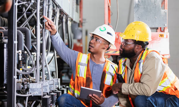 Professional Electrician in Mundys Corner, PA